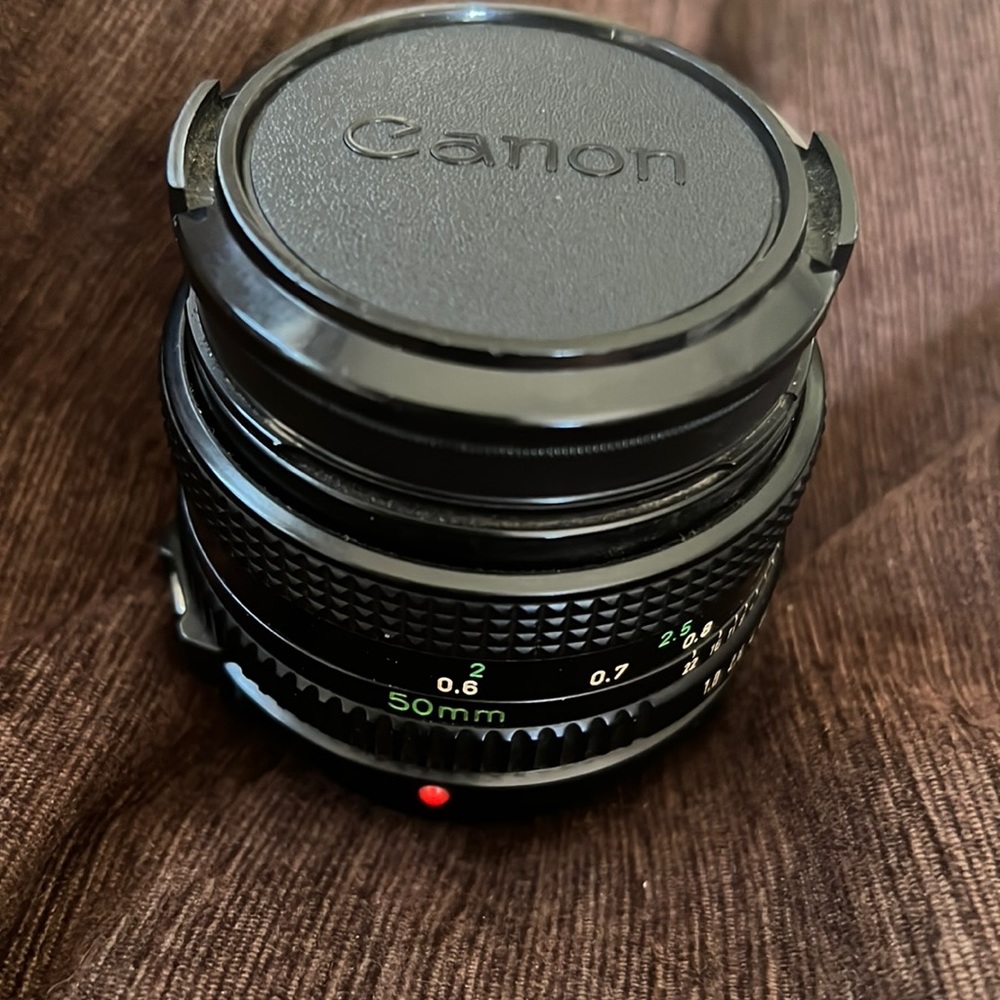 Canon 50mm FD 1:1.8 Lens